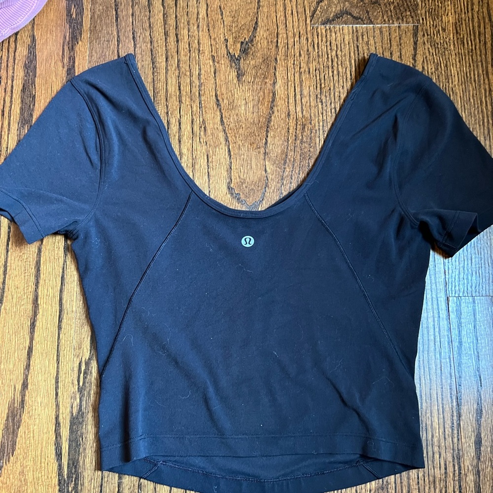 Align tee - size 6